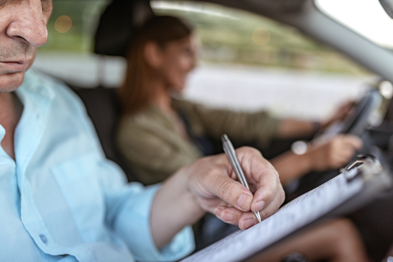 Het kiezen van een rijschool en rijlessen